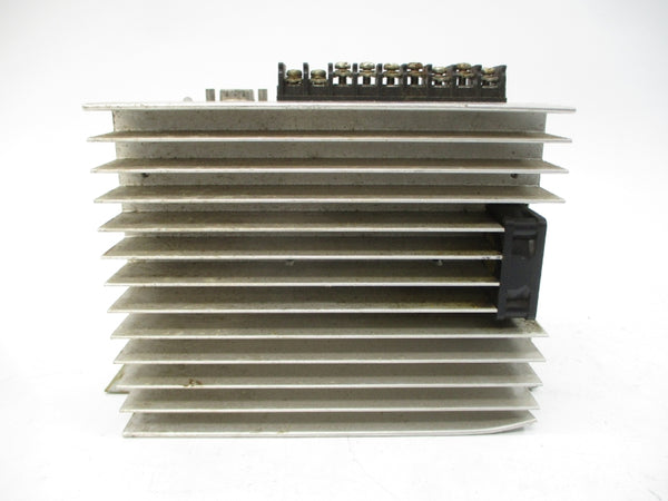 ALLEN BRADLEY 2098-DSD-020 F/W V1.52 120/240VAC 18A (NO FACEPLATE) UNMP