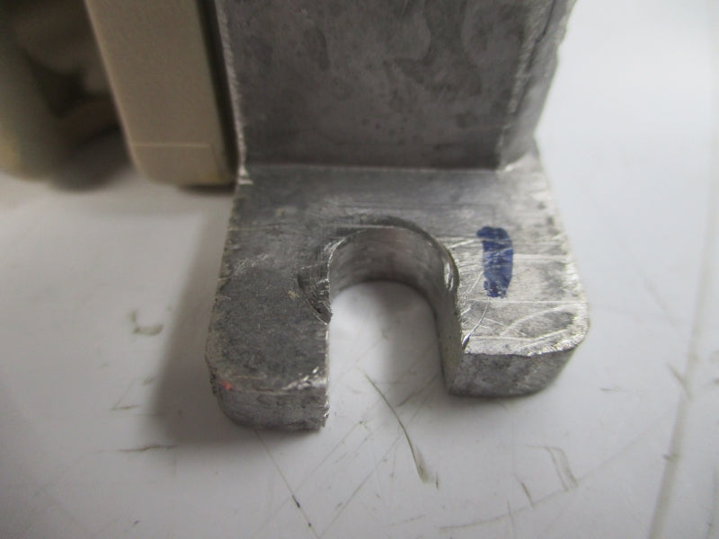 YASKAWA CIMR-VU2A0069FAA 200-240VAC 80.0/68.0A REV. C UNMP