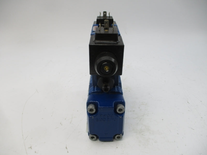 REXROTH 4WEH 10 E47/6EW110 N9ETSK4/B10 R900966933 UNMP