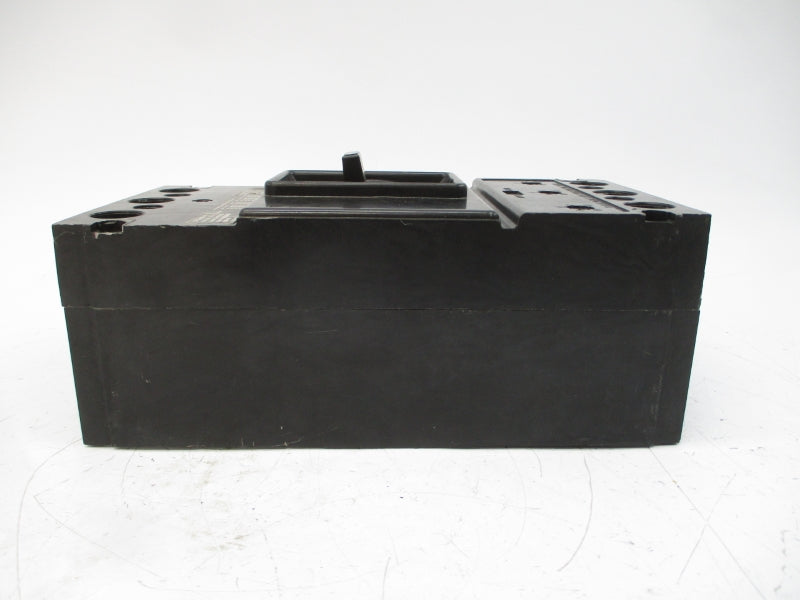 WESTINGHOUSE KA3225F 2602D86G02 600VAC 225A UNMP