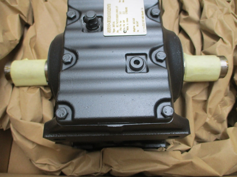 SEW-EURODRIVE S67DRN100L4/BE5HR 460V 4.15A NSMP