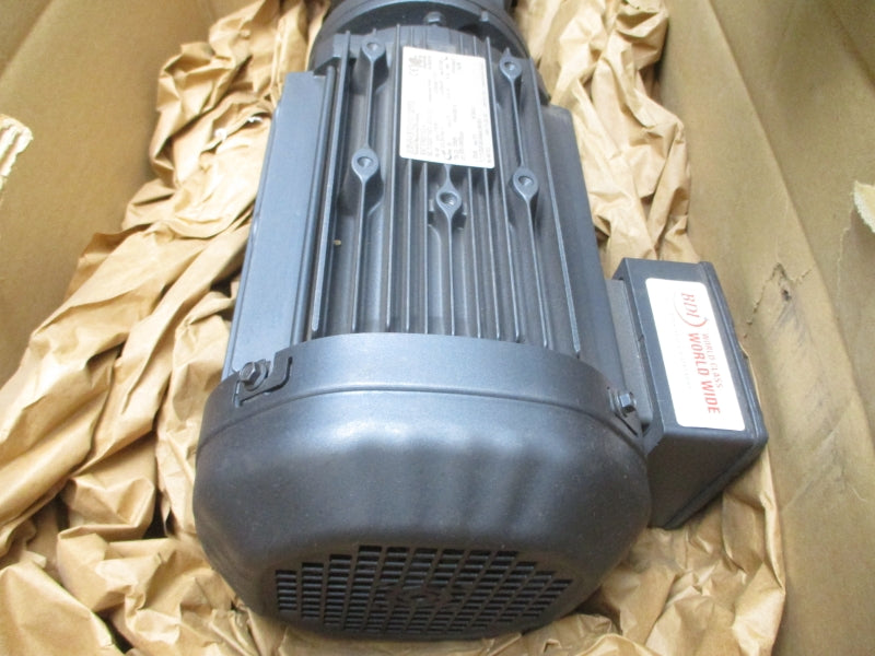 SEW-EURODRIVE K47DRE100L4 230/460V 8.00/4.00A NSMP