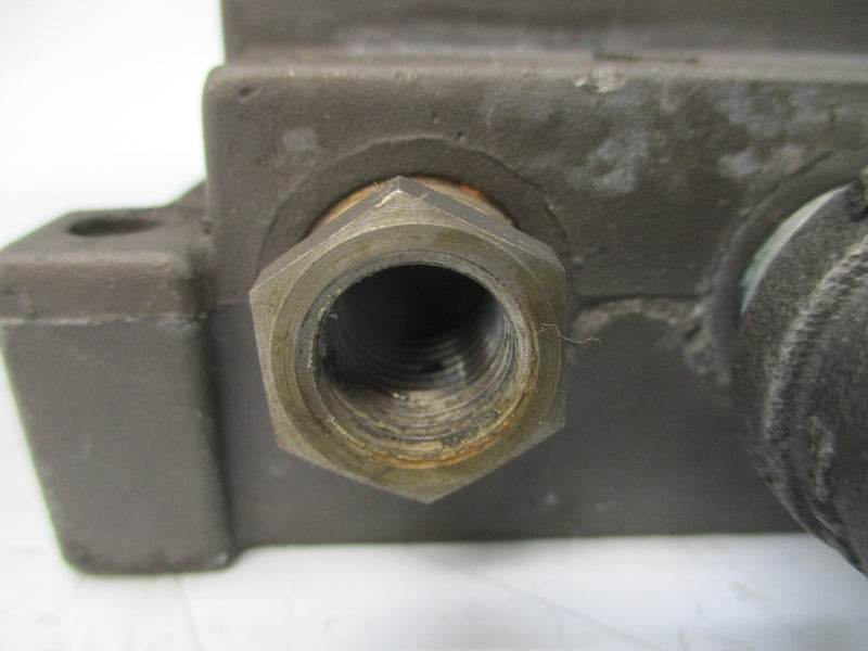 NUMATICS 33DSA40 120V .36A 150PSI UNMP