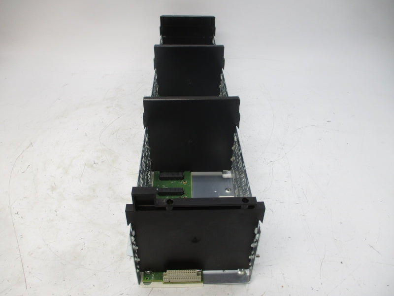 ALLEN BRADLEY 1756-A17 SER. B 24VDC 15A NSMP