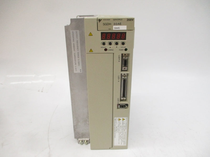 YASKAWA SGDH-30AE 200-230VAC 17.0A NSMP