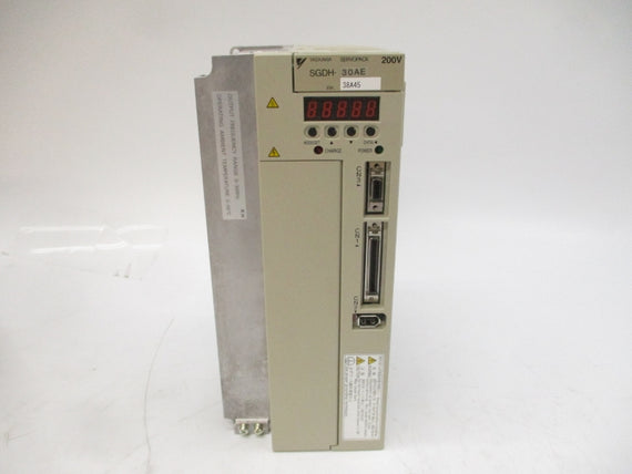 YASKAWA SGDH-30AE 200-230VAC 17.0A NSMP