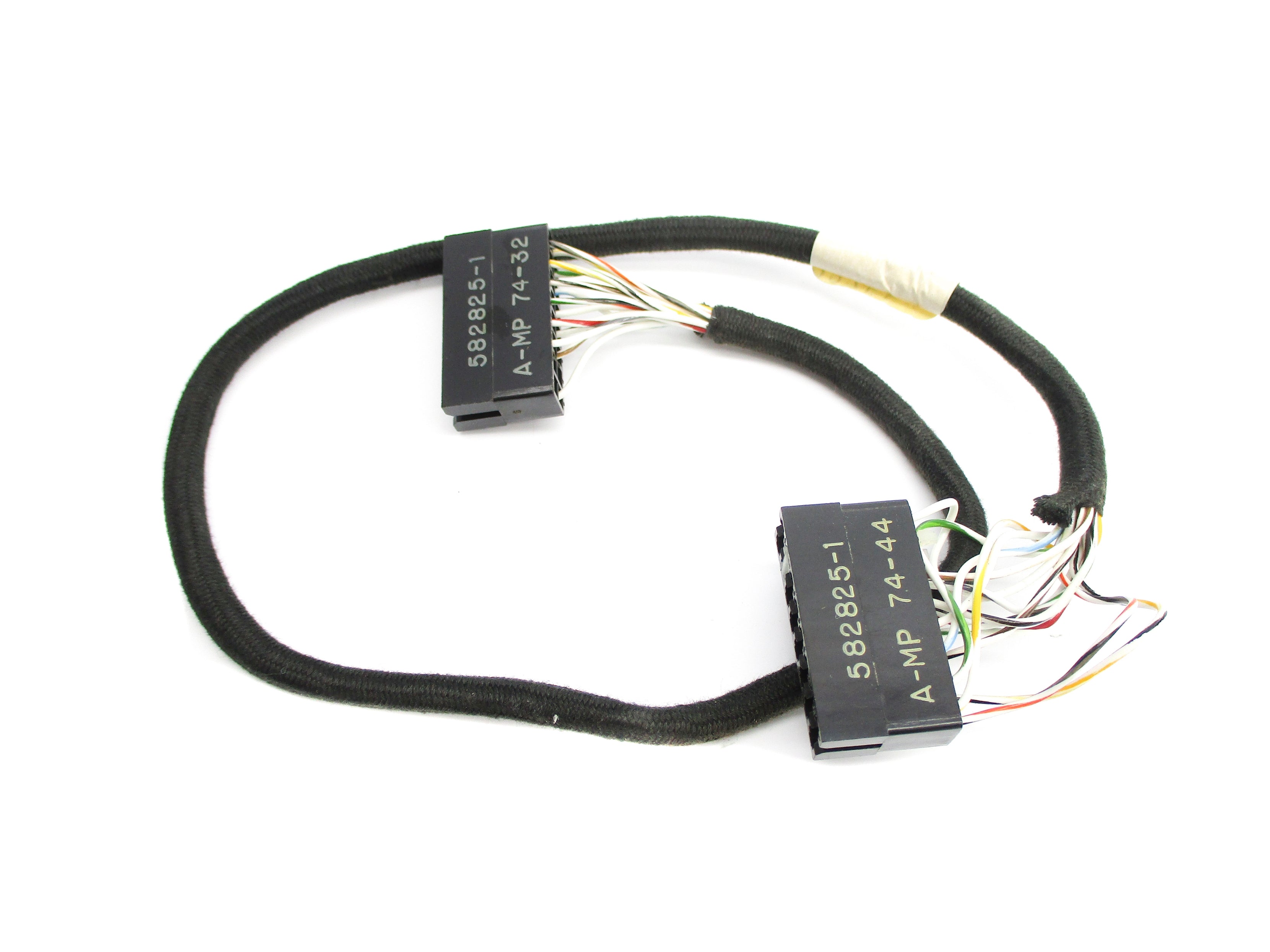 CONNECTOR 582825-1 A-MP 74-32 NSNP