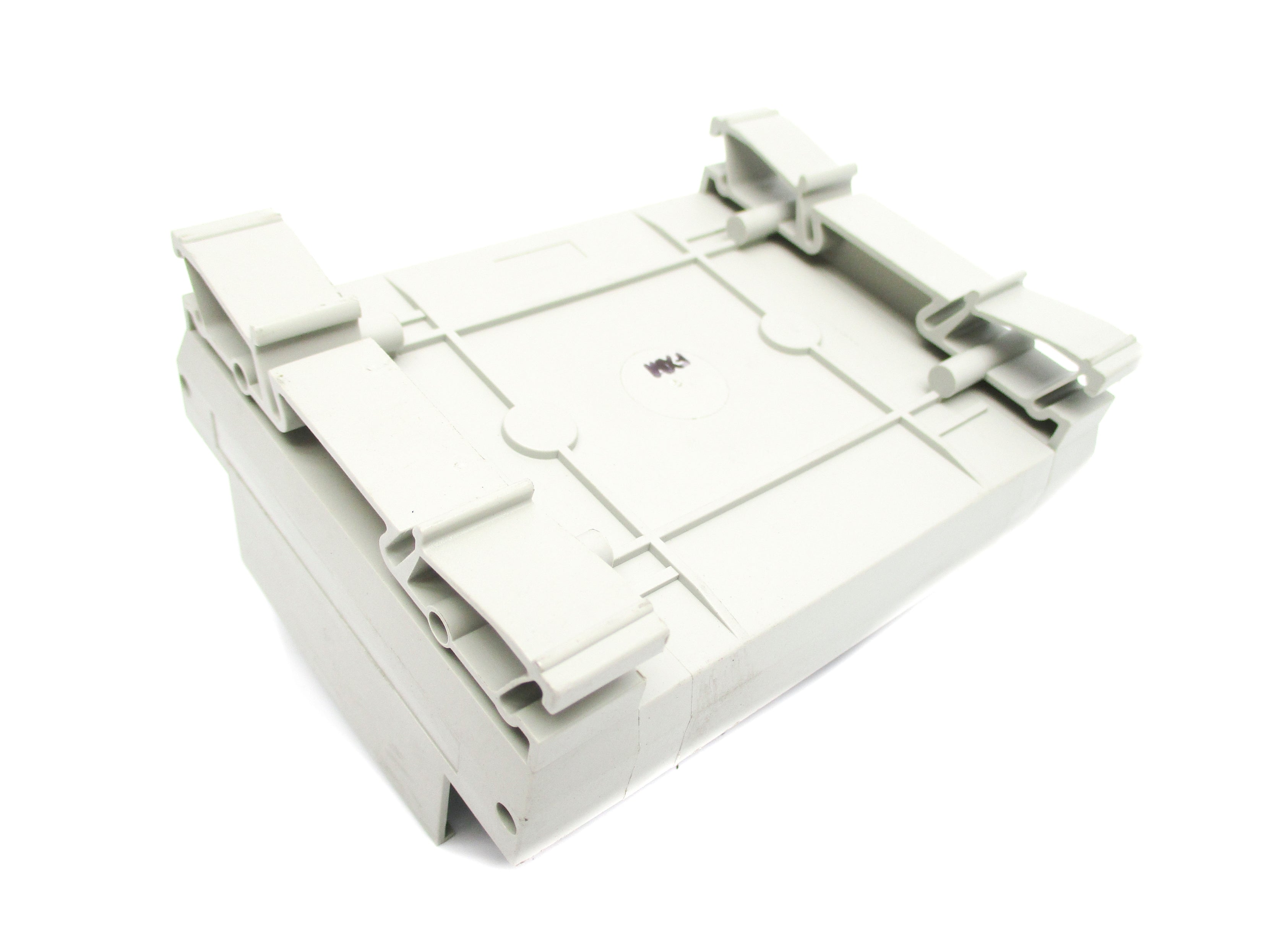 ALLEN BRADLEY 1492-IFM20F-F-2 SER. A 0-132VAC/DC NSNP