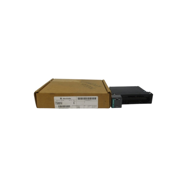 ALLEN BRADLEY 1756-OB16I SER. A F/W 3.2 24VDC 2A NSMP