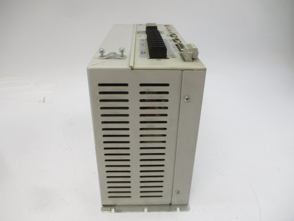 ALLEN BRADLEY 2098-DSD-HV030X-DN SER. B F/W V1.50 230/460VAC 4A UNMP