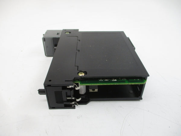 ALLEN BRADLEY 1756-OB16D SER. A F/W 2.3 19.2-30VDC 2A REV. L01 NSMP