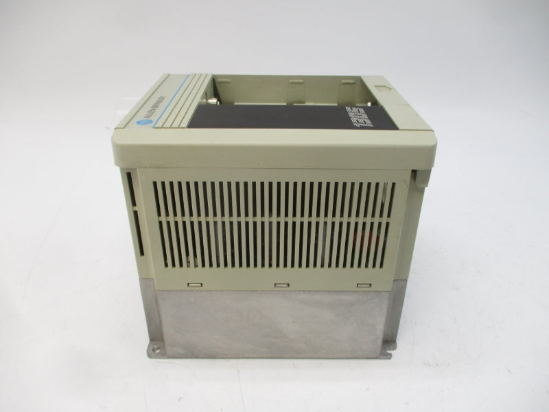 ALLEN BRADLEY 1305-AA08A SER. C 200-240V 7.8A (AS PICTURED) UNMP