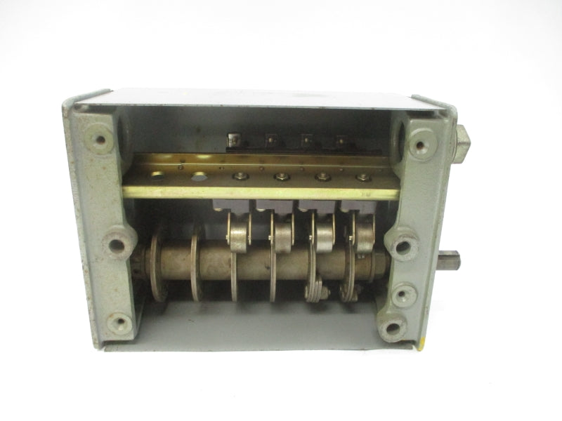 ALLEN BRADLEY 803-A5 600V 150A (AS PICTURED) UNMP