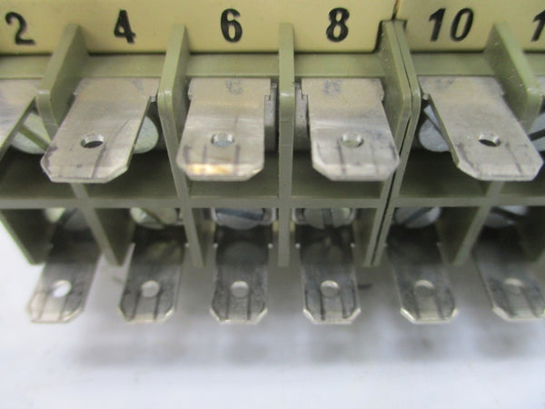EUROTHERM 927/VM/0-20MA/77-400F/P100/VP/115V/X// 115/230V UNMP