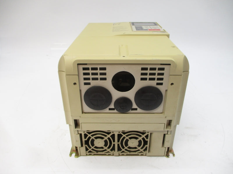 YASKAWA CIMR-P7U49P0 380-480VAC 26A UNMP