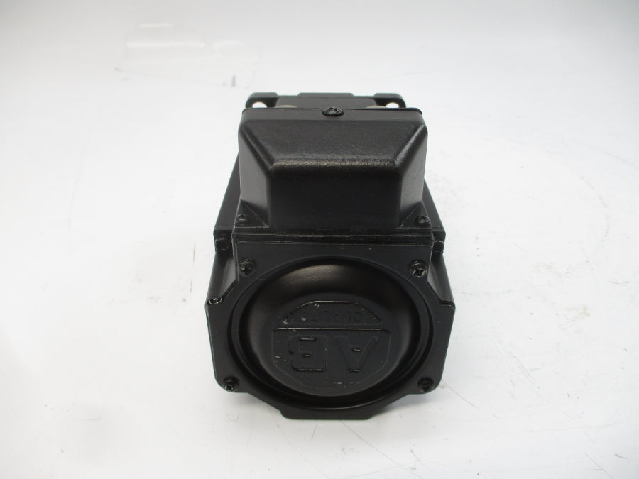 ALLEN BRADLEY MPL-B430P-SJ22AA SER. A 460VAC 9.2A NSNP