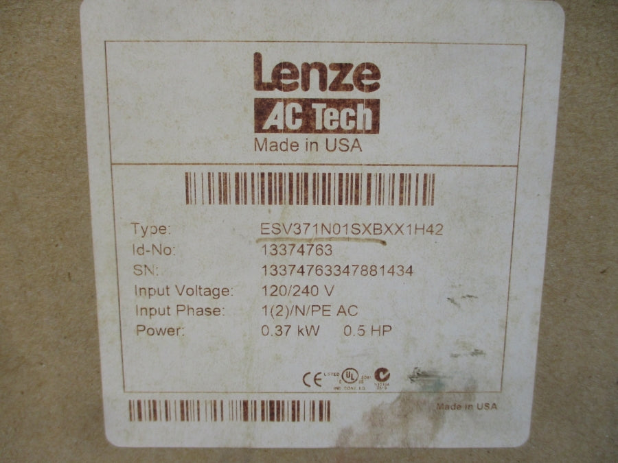 LENZE ESV371N01SXBXX1H42 13374763 120/240VAC 9.2/4.6A NSMP