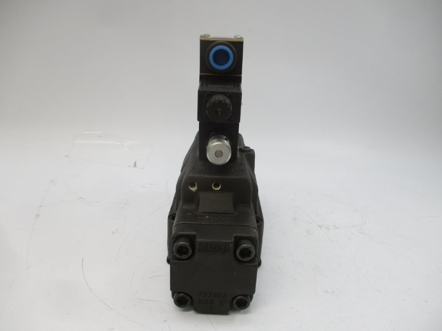 PARKER D81VW9C27Y 110/120V .49-.58A 3000PSI NSNP