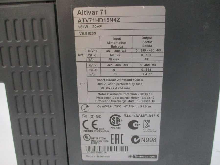 SCHNEIDER ELECTRIC ATV71HD15N4Z 380-480V 48A UNMP
