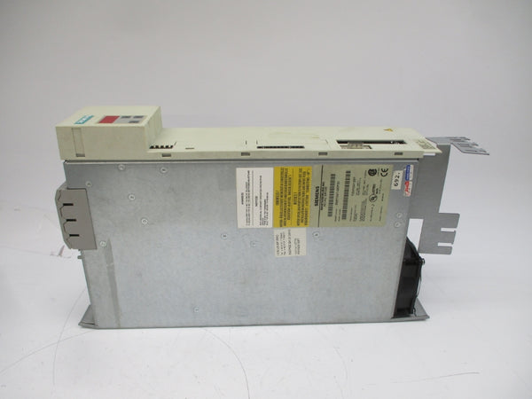 SIEMENS 6SE7021-0EP50 380-480VAC 10A UNMP