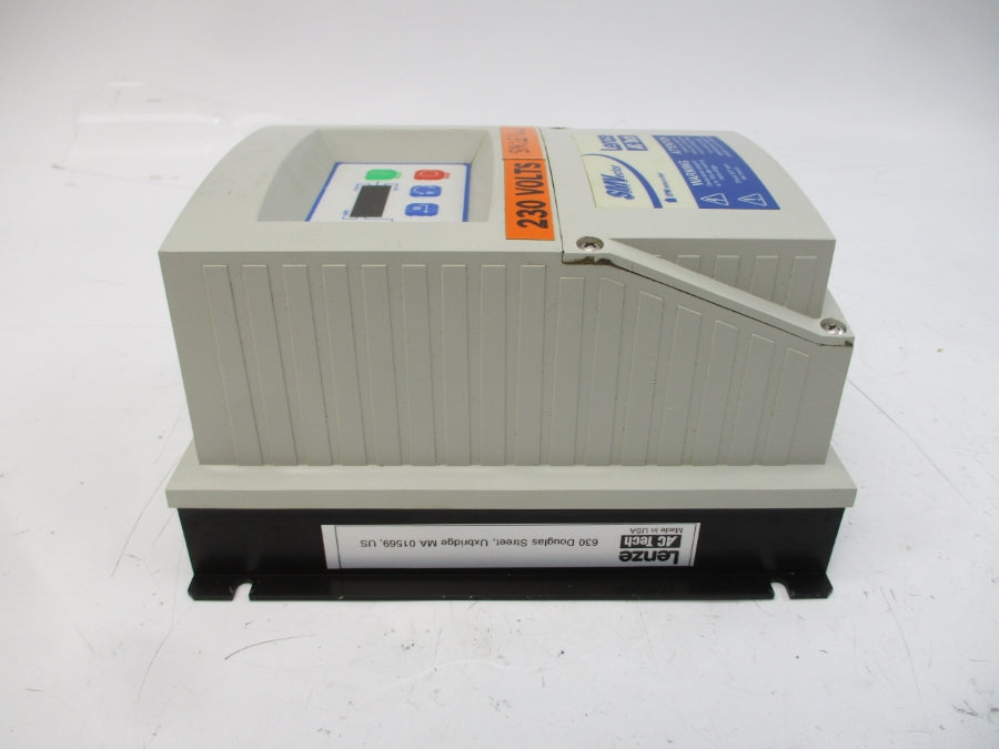 LENZE ESV371N01SXC 13471616 120/240VAC 9.2/4.6A UNMP