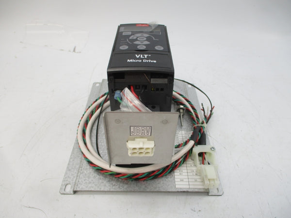 DANFOSS 132F0002 FC-051PK37S2E20H3XXCXXXSXXX 200-240V 6.1A (AS PICTURED) NSNP