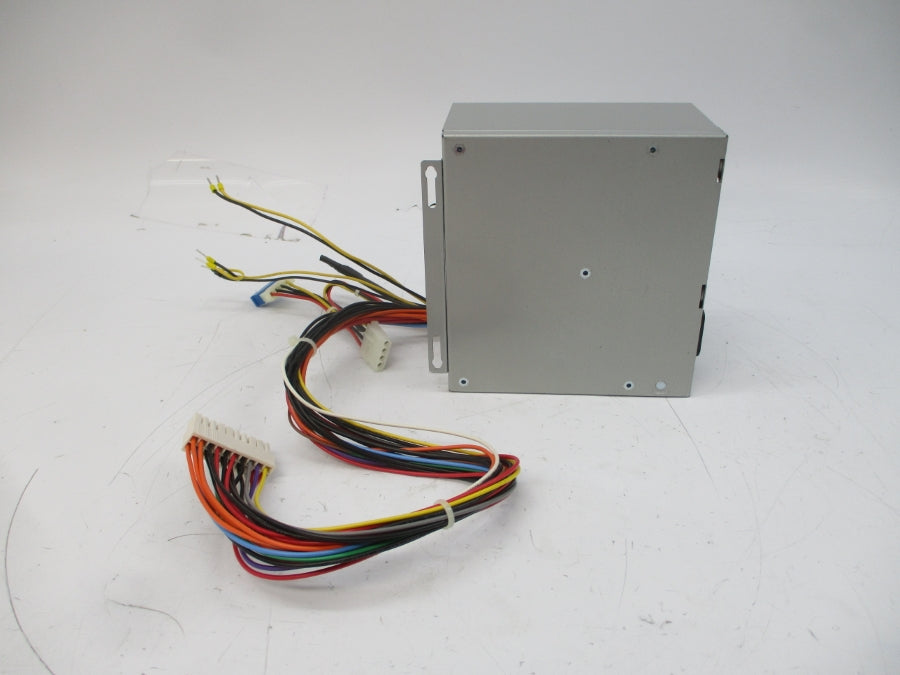 PC POWER & COOLING 300ATX-PFC T3PF-CG2 90-264VAC 6.0A NSNP