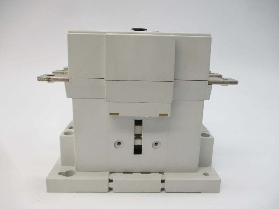 ALLEN BRADLEY 100-D110 SER. A 110-130V 160A UNMP