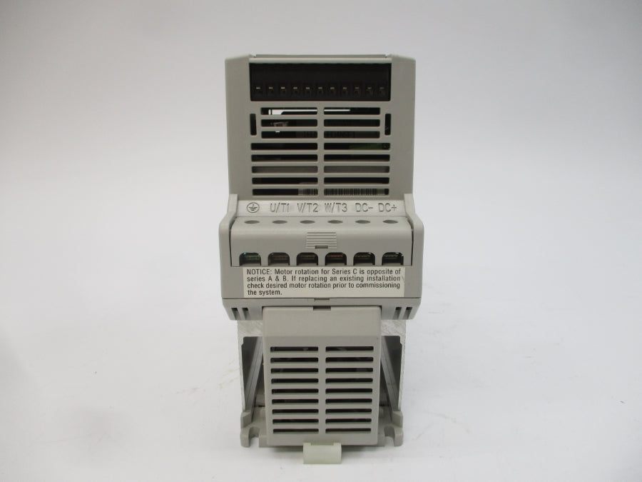 ALLEN BRADLEY 160S-AA04NSF1 SER. C F/W 7.06 200-240V 9.4A NSNP