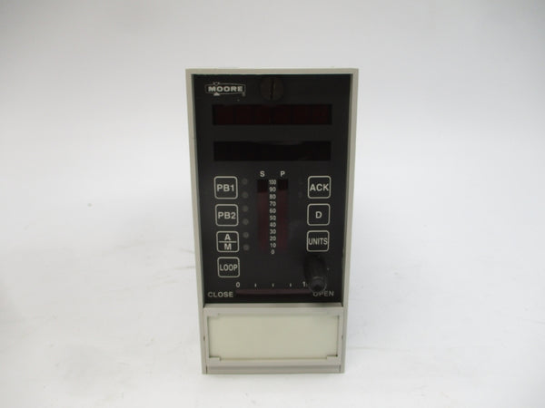 MOORE 353A2F1NNNRNNA4 K040302-001 240VAC 5A NSMP