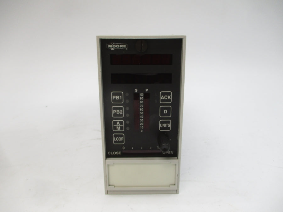 MOORE 353A2F1NNNRNNA4 K040302-001 240VAC 5A NSMP