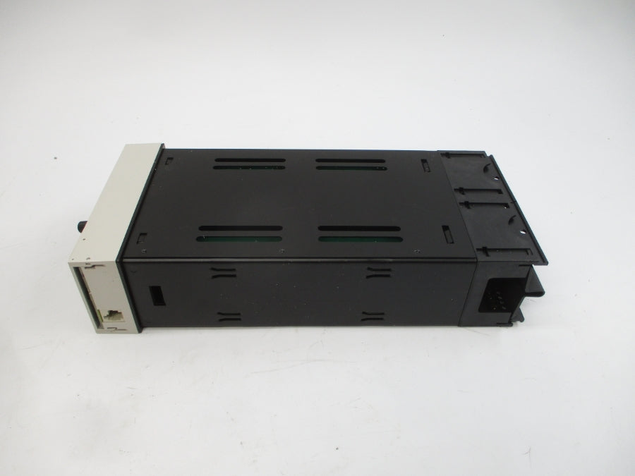 MOORE 353A2F1NNNRNNA4 K040302-001 240VAC 5A NSMP