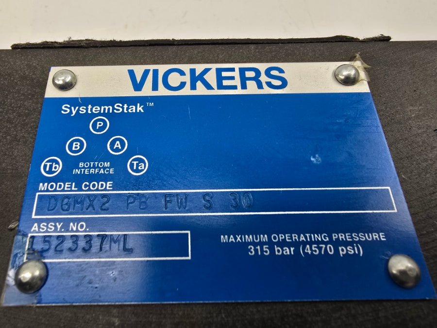 VICKERS DGMX2PBFWS30 152337ML 4570PSI NSNP