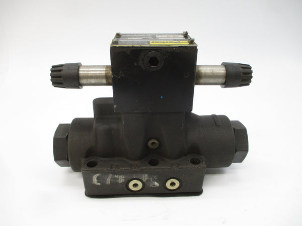 PARKER D63W3C1Y34 110/120V .72-.75A 3000PSI UNMP