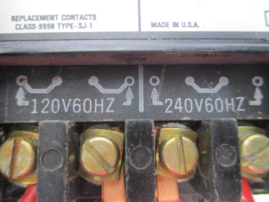 SQUARE D 8536SAO11 SER. B 120/240V NSNP