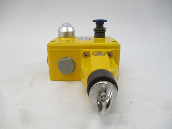 ABB 2TLA050206R1233 230V 3A NSMP