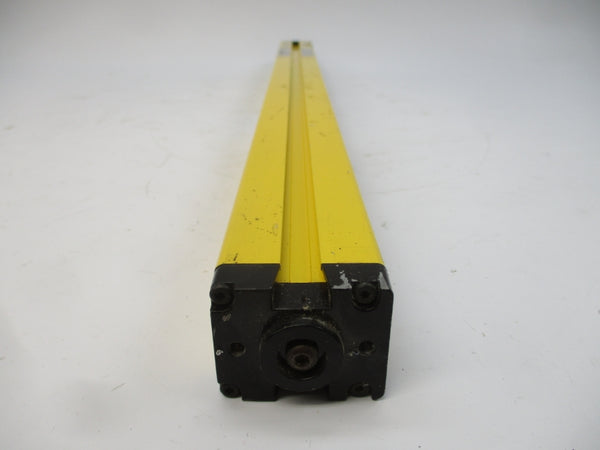 BANNER ENGINEERING SLSR30-600Q8 24VDC 0.275A (AS PICTURED) UNMP