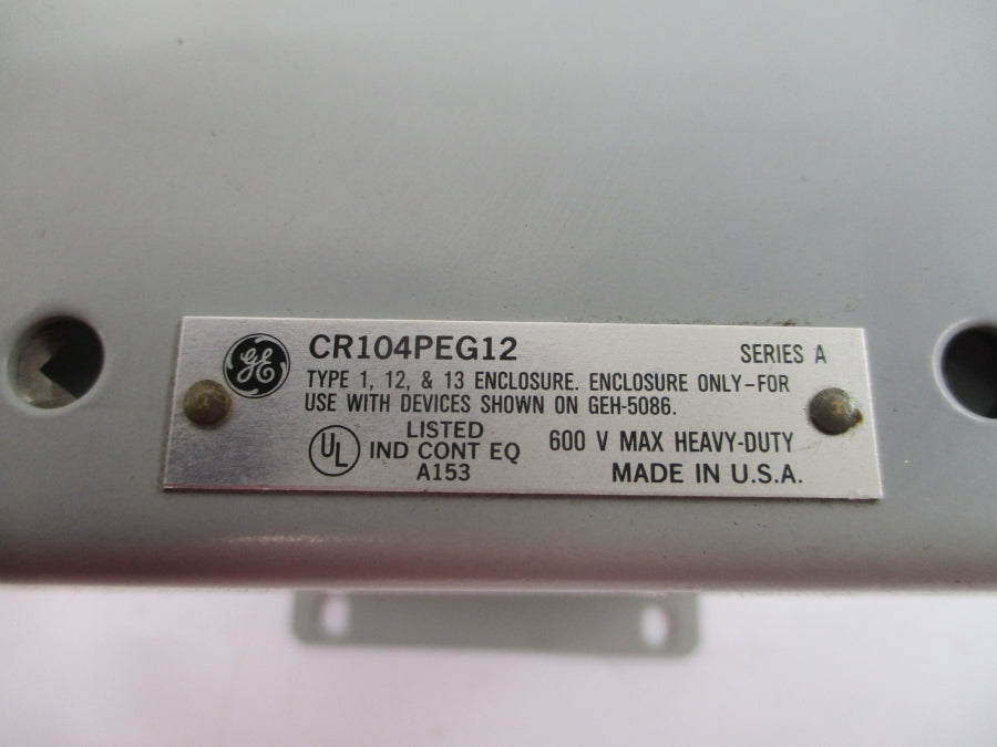 GENERAL ELECTRIC CR104PEG12 SER. A 600V (GR/WH) NSMP
