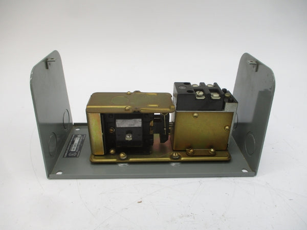 INDUSTRIAL SPARE PART 849-ZAD32 SER. B 110/120V 60A (MISSING COVER) (BR/YL) NSMP