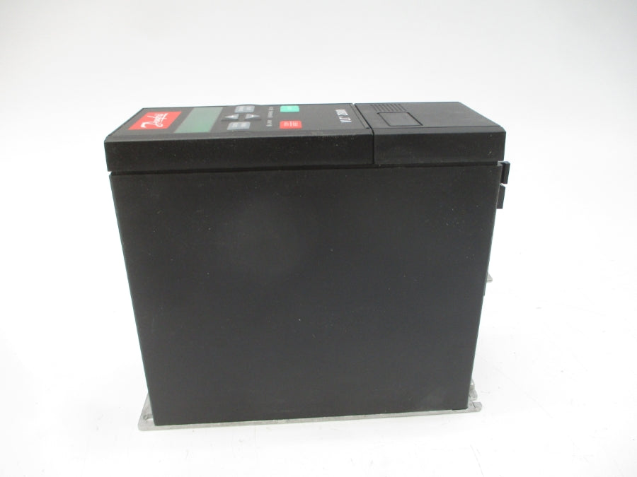 DANFOSS VLT2805PT4B20SBR1DBF00A00 195N1004 380-480V 1.6A NSNP