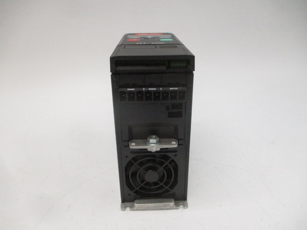 DANFOSS 178B1462 VLT2807PT4B20STR1DBF12A00C0 380-460V 1.9A NSNP