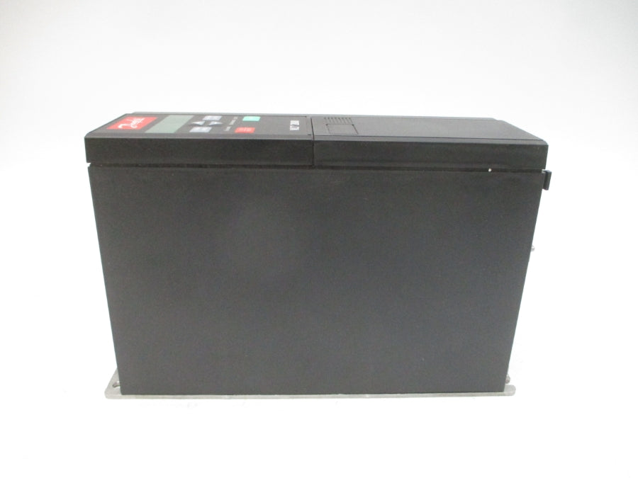 DANFOSS 195N1055 VLT2822PT4B20STR1DBF10A00C0 380-460V 4.7A UNMP