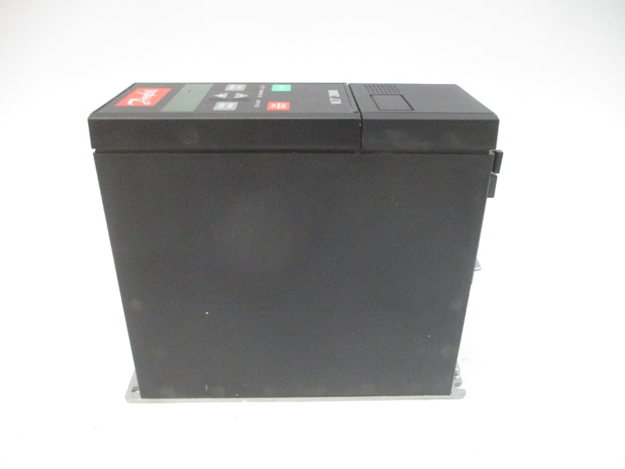 DANFOSS 195N1003 VLT2805PT4B20STR1DBF00A00 380-480V 1.6A NSNP