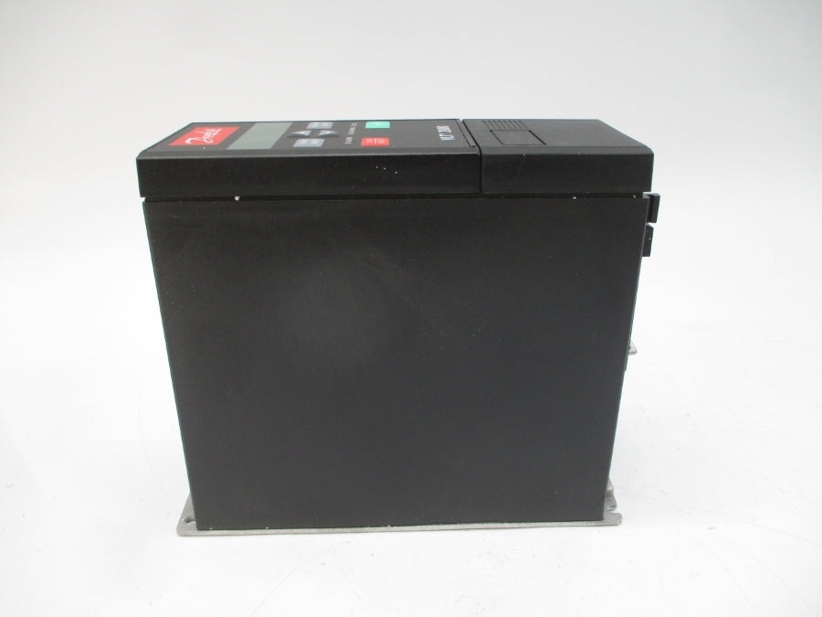 DANFOSS 134H2374 VLT2815PT4B20SBR1DBF12A00C1 380-460V 3.2A NSMP