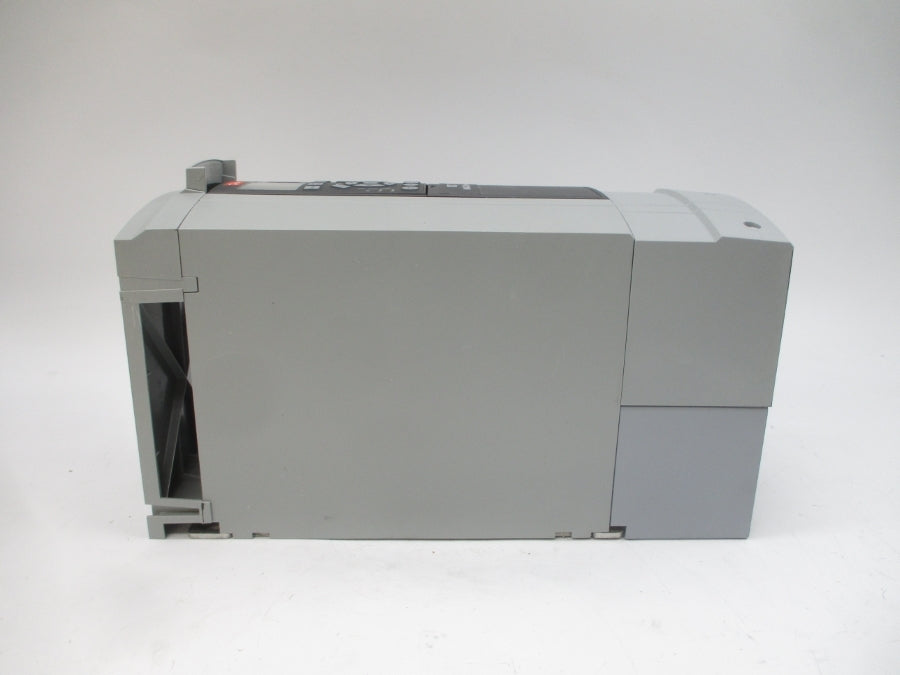 DANFOSS 131L2375 FC-102P5K5T4E21H1XGXXXXSXXXXAXBXCXXXXDX 380-480V 11.7/9.9A NSMP