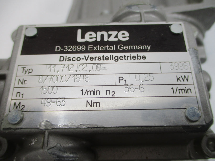 LENZE SKG71-4A2 11.712.02.08 12.602.08.13 220-277/380-480V 1.3/0.75A UNMP