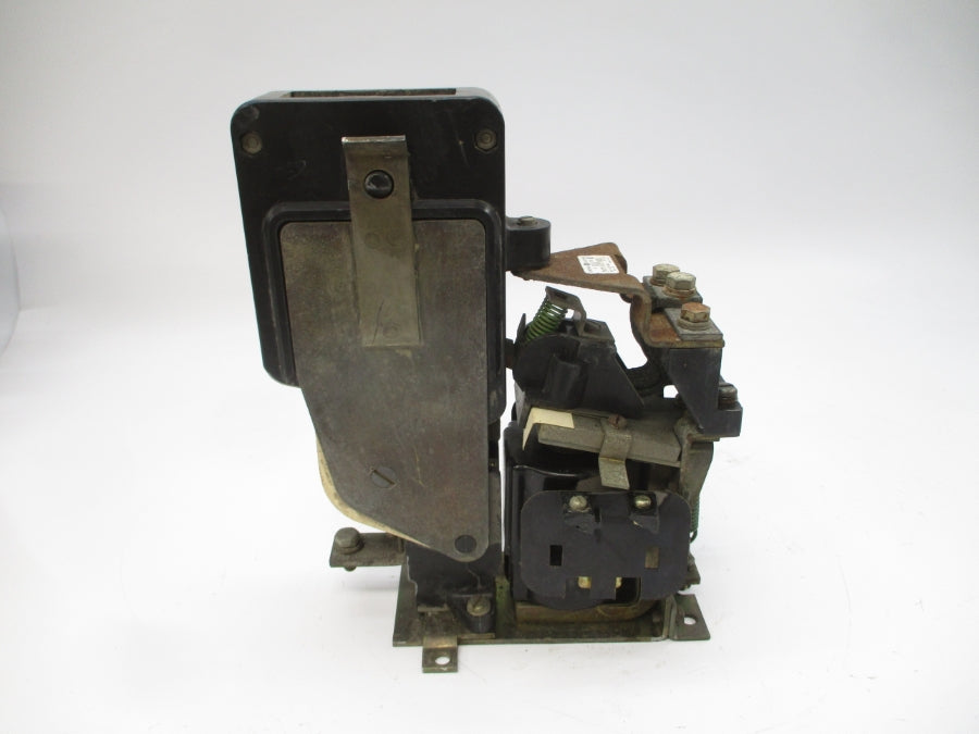 GENERAL ELECTRIC DS303A5A01JXA003XM00 115/120VDC 300A UNMP