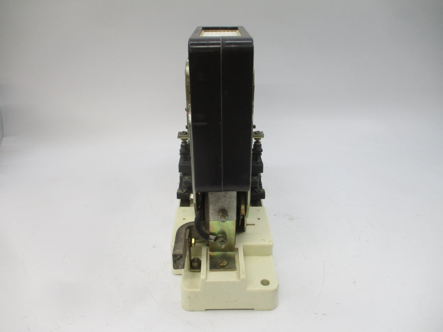 GENERAL ELECTRIC DS303A6A01KXA003XN 115/120VDC 600A NSNP