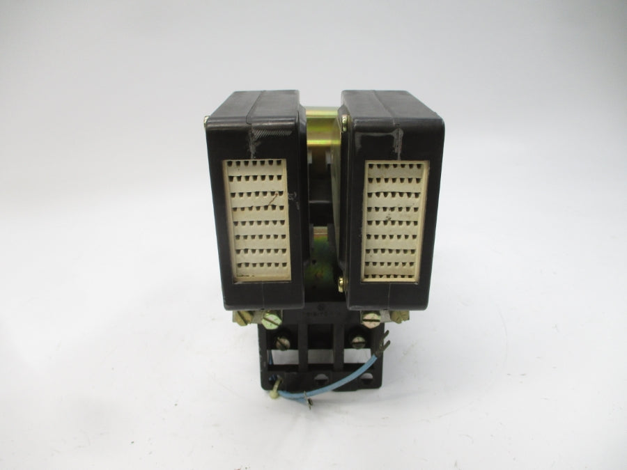 GENERAL ELECTRIC DS303A2C01FXA503XH 115/120VDC 50A NSNP