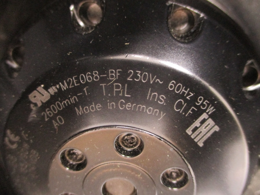 EBMPAPST R2E220-AA40-B8 230V 0.38/0.40A (AS PICTURED) NSNP